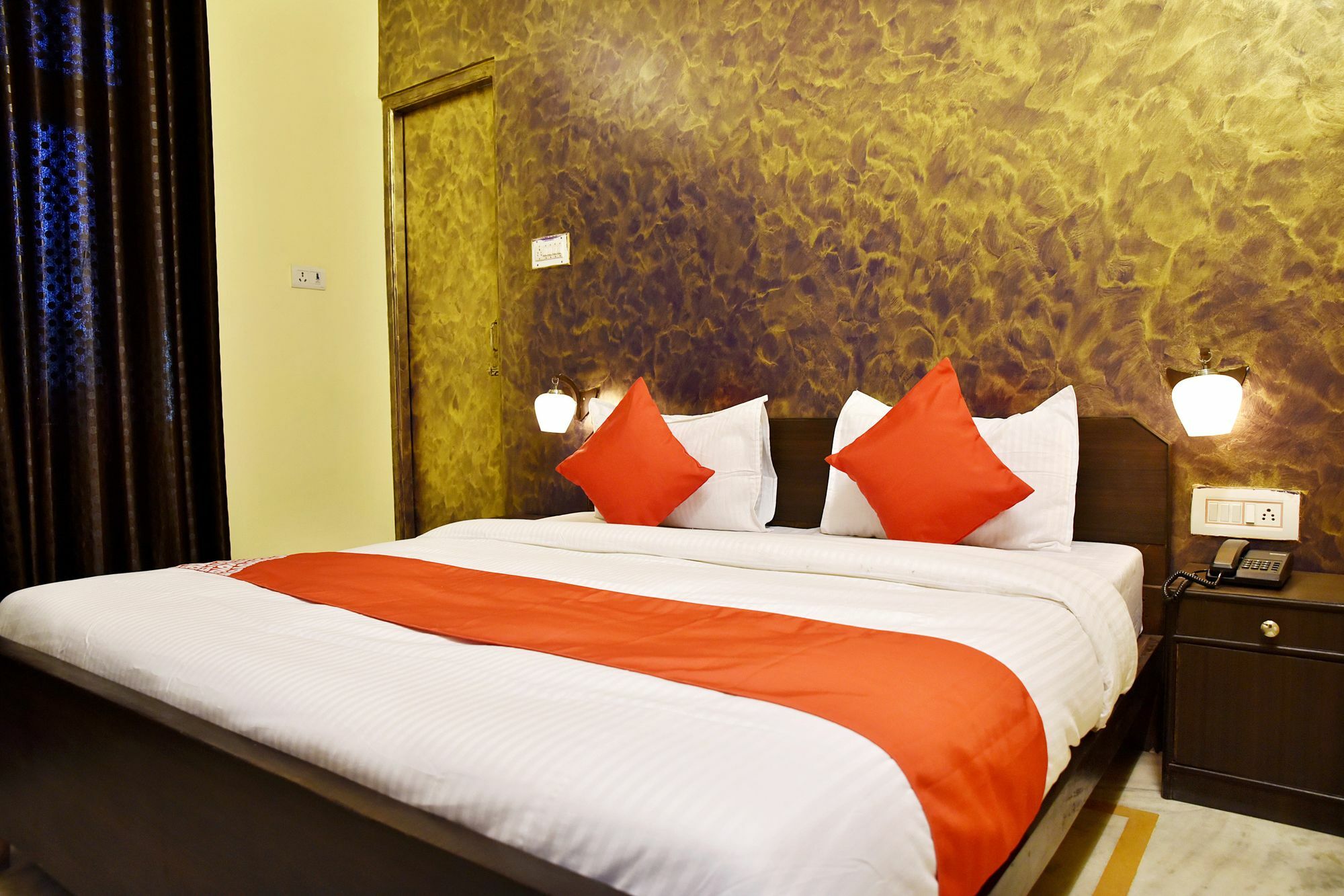 Oyo Hotel Malhotra Jaipur Bagian luar foto