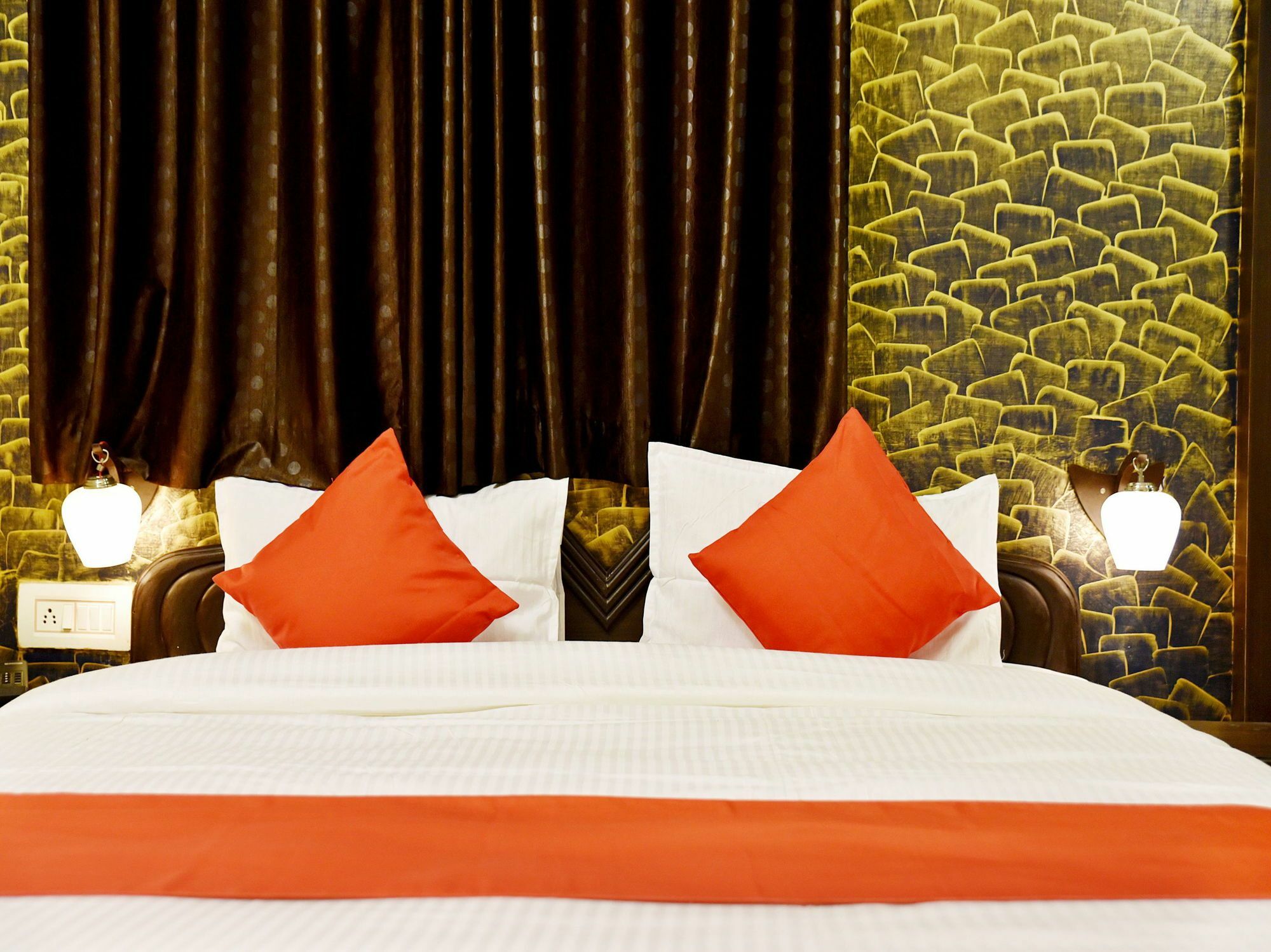 Oyo Hotel Malhotra Jaipur Bagian luar foto