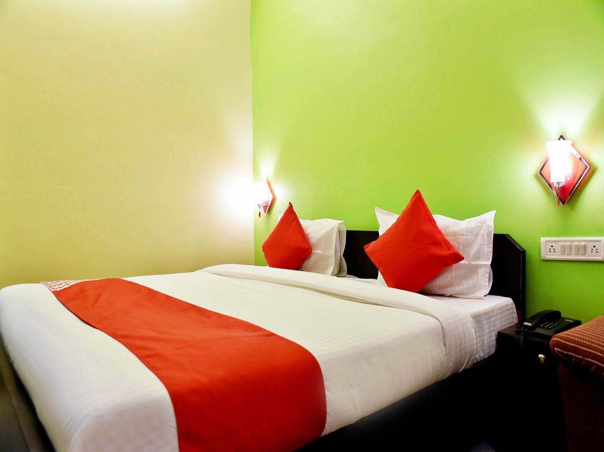 Oyo Hotel Malhotra Jaipur Bagian luar foto