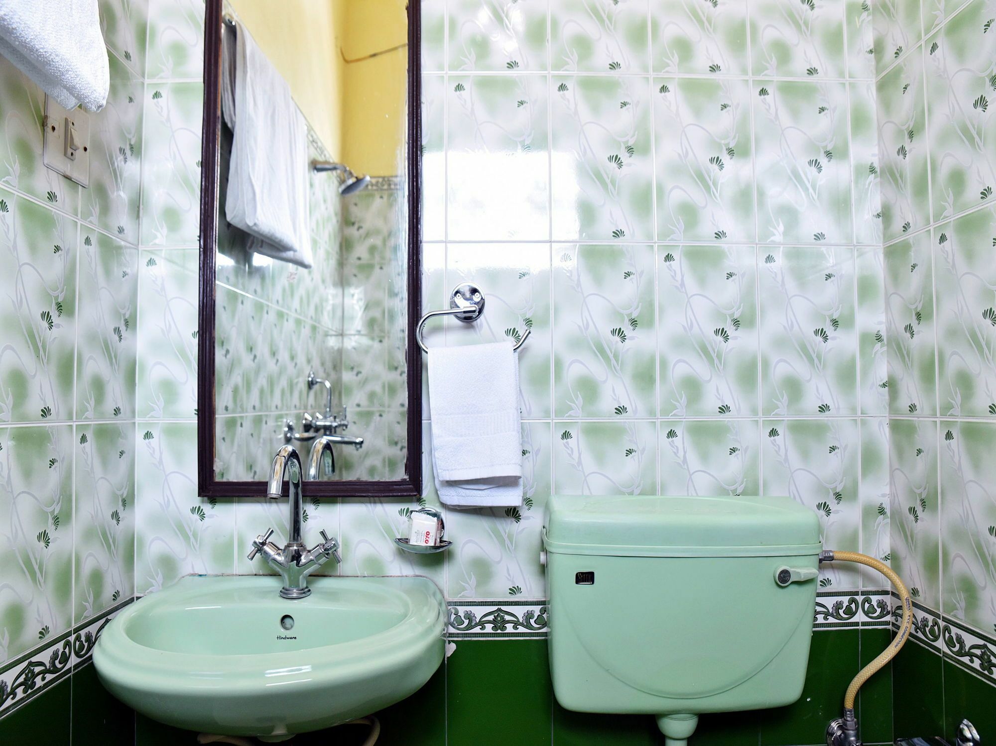 Oyo Hotel Malhotra Jaipur Bagian luar foto
